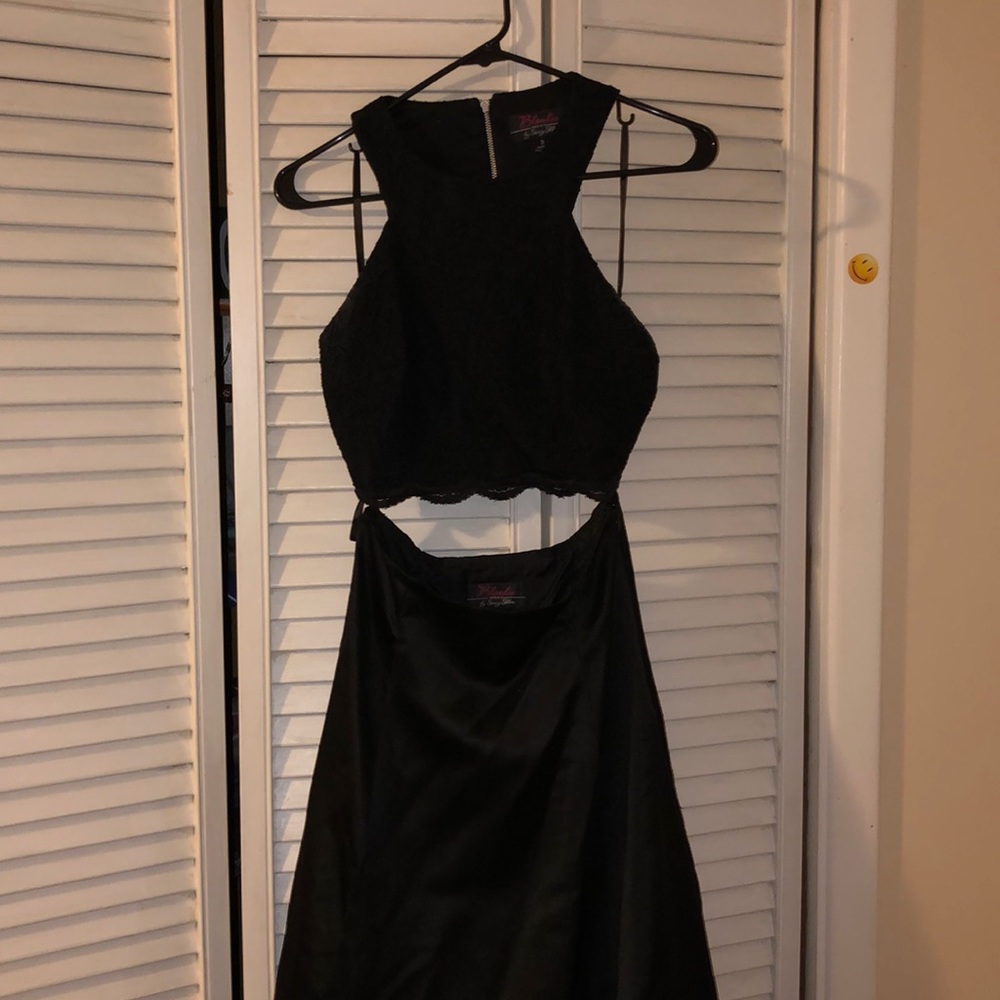 Prom Dress!! - Picture 3 of 7